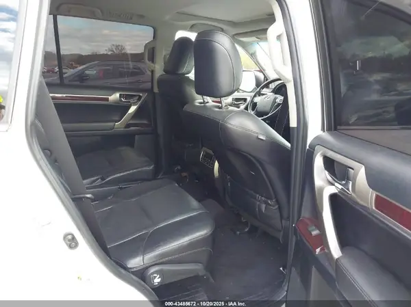 JTJBM7FX2H5154506 2017 LEXUS GX - Image 8