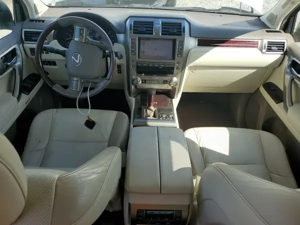 JTJBM7FX2H5171564 2017 LEXUS GX - Image 8