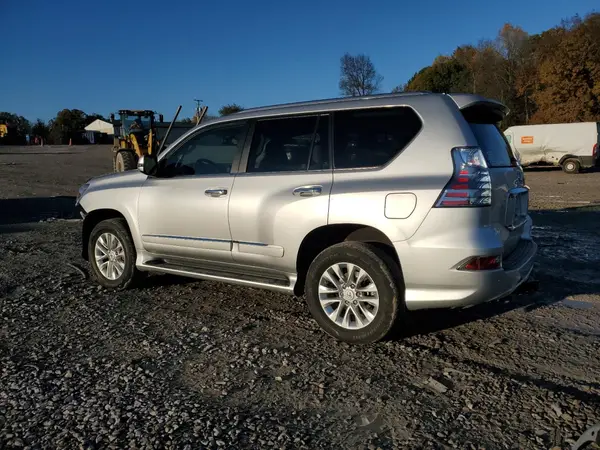 JTJBM7FX2J5185308 2018 LEXUS GX - Image 2