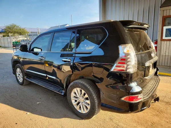 JTJBM7FX2J5196082 2018 LEXUS GX - Image 2