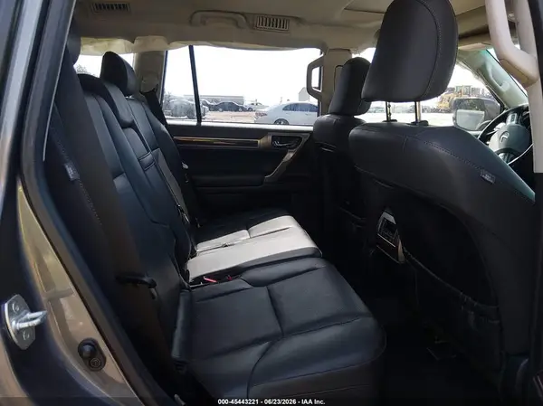 JTJBM7FX2K5227669 2019 LEXUS GX - Image 8