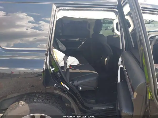 JTJBM7FX2K5227896 2019 LEXUS GX - Image 8