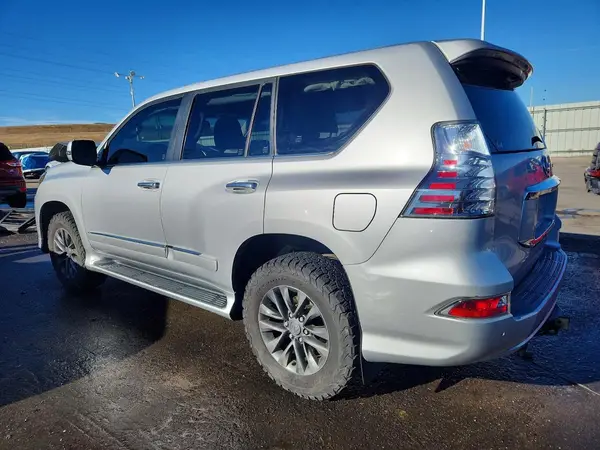JTJBM7FX3G5139415 2016 LEXUS GX - Image 2