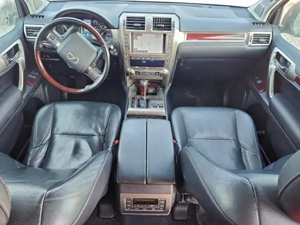JTJBM7FX3H5153185 2017 LEXUS GX - Image 8