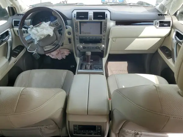 JTJBM7FX3J5187908 2018 LEXUS ES - Image 8