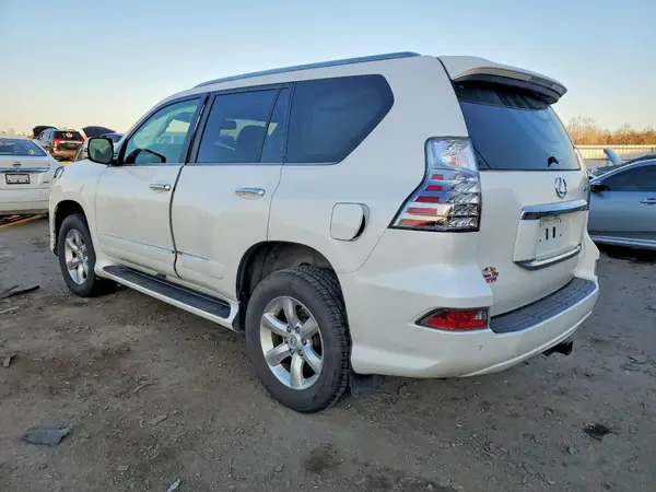 JTJBM7FX3J5191179 2018 LEXUS GX - Image 2