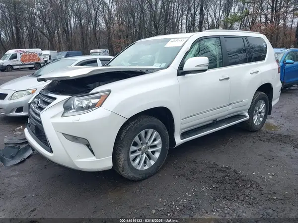 JTJBM7FX3J5197841 2018 LEXUS GX - Image 2