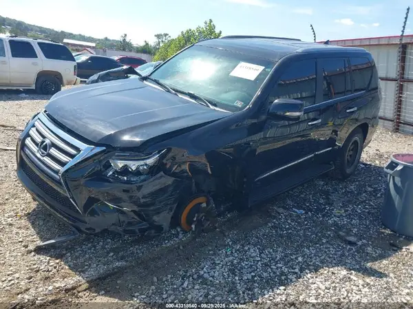 JTJBM7FX3J5210295 2018 LEXUS GX - Image 2
