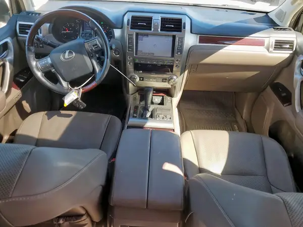 JTJBM7FX3K5224599 2019 LEXUS GX - Image 8