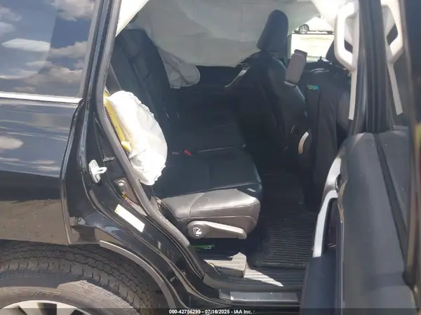 JTJBM7FX4G5124213 2016 LEXUS GX - Image 8