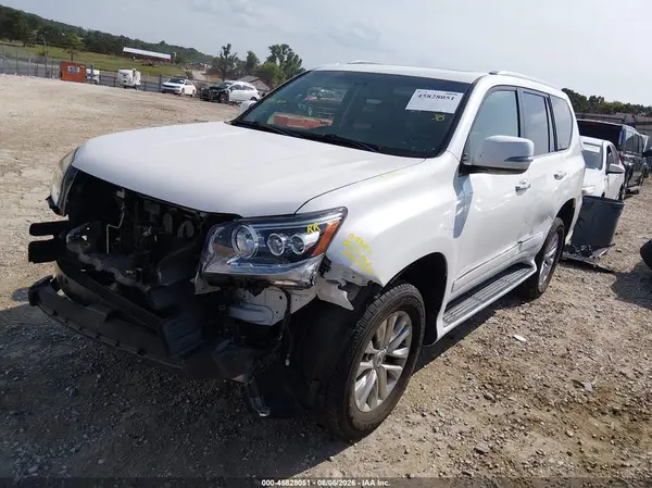 JTJBM7FX4G5128102 2016 LEXUS GX - Image 2