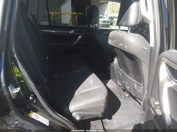 JTJBM7FX4G5137852 2016 LEXUS GX - Image 8