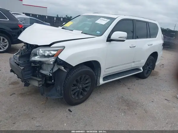 JTJBM7FX4H5167581 2017 LEXUS GX - Image 2