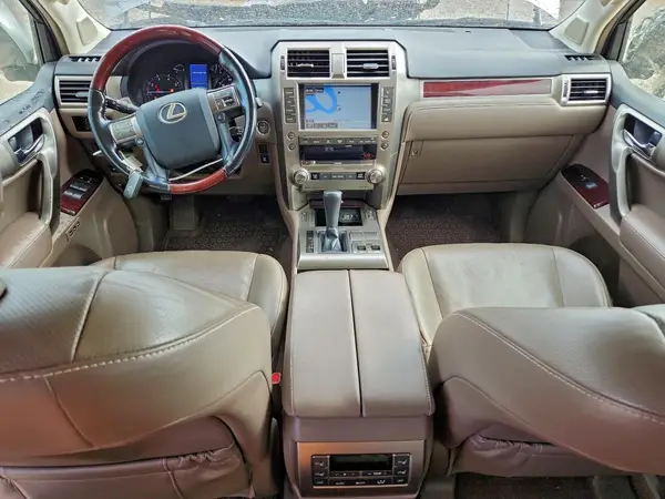 JTJBM7FX4H5172392 2017 LEXUS GX - Image 8