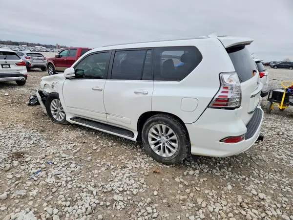JTJBM7FX4J5187836 2018 LEXUS GX - Image 2