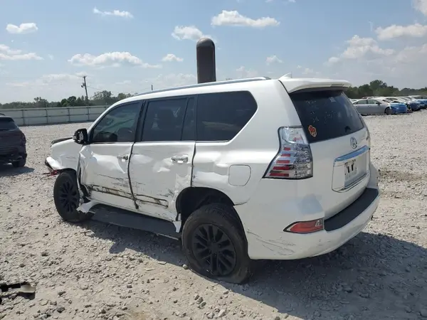 JTJBM7FX4J5197749 2018 LEXUS GX - Image 2