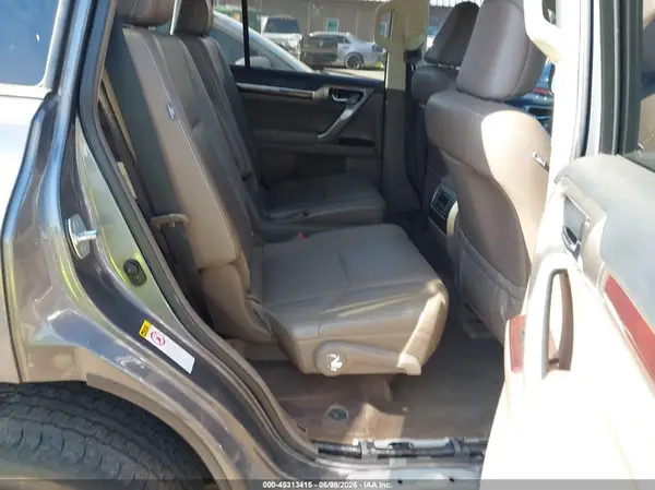 JTJBM7FX4J5197752 2018 LEXUS GX - Image 8