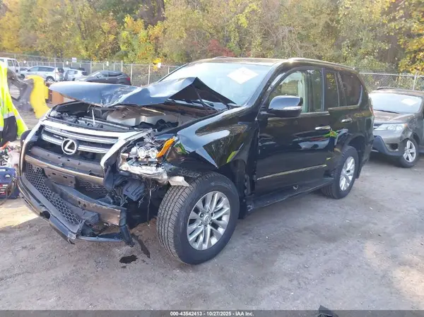 JTJBM7FX4J5198156 2018 LEXUS GX - Image 2