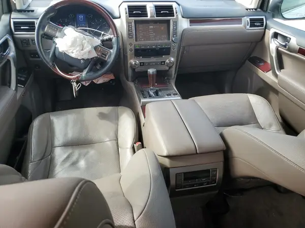 JTJBM7FX4J5203176 2018 LEXUS GX - Image 8