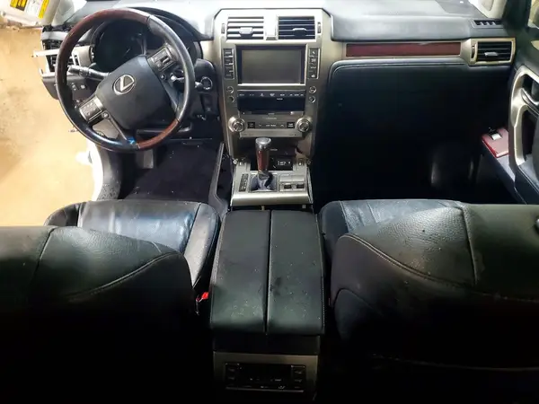 JTJBM7FX4J5208670 2018 LEXUS GX - Image 8