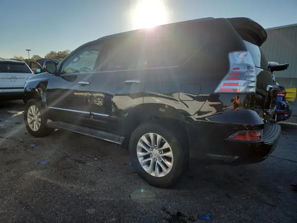 JTJBM7FX4K5216138 2019 LEXUS GX - Image 2