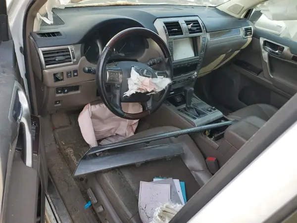 JTJBM7FX4K5218097 2019 LEXUS GX - Image 8