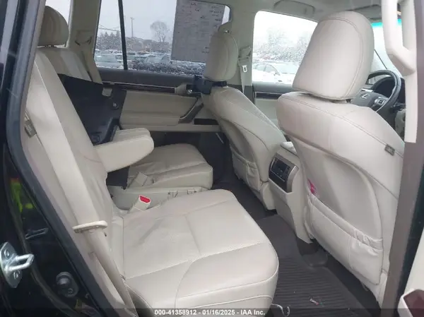 JTJBM7FX4K5218794 2019 LEXUS GX - Image 8