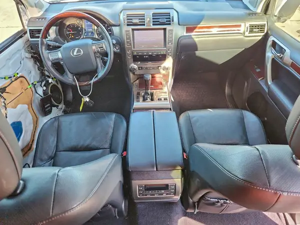 JTJBM7FX4K5227348 2019 LEXUS GX - Image 8