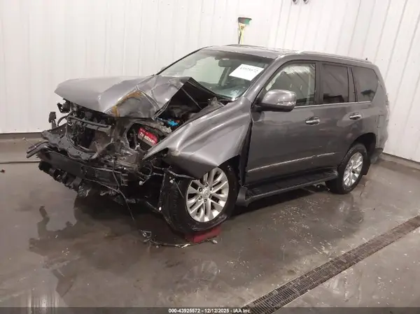 JTJBM7FX5H5172952 2017 LEXUS GX - Image 2