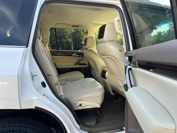 JTJBM7FX5J5184251 2018 LEXUS GX - Image 8