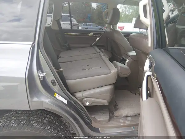 JTJBM7FX5J5207608 2018 LEXUS GX - Image 8