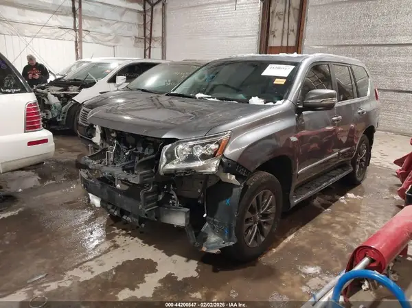 JTJBM7FX5K5211126 2019 LEXUS GX - Image 2