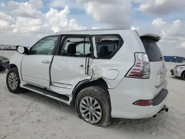 JTJBM7FX5K5213281 2019 LEXUS GX - Image 2
