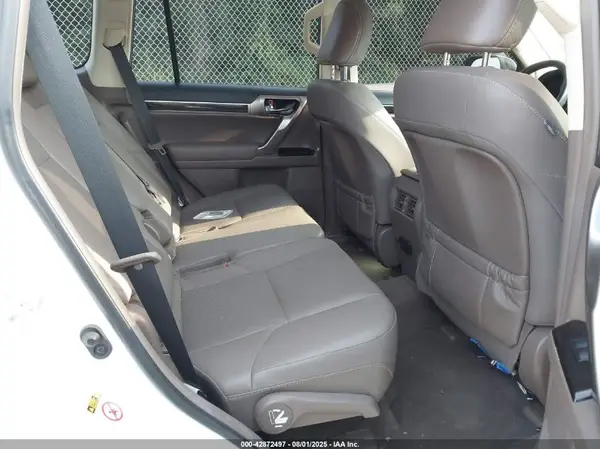 JTJBM7FX6G5123841 2016 LEXUS GX - Image 8
