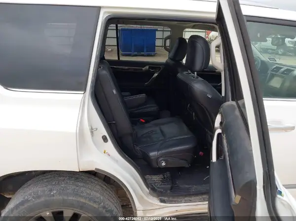 JTJBM7FX6H5154878 2017 LEXUS GX - Image 8
