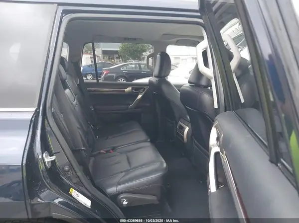 JTJBM7FX6H5170708 2017 LEXUS GX - Image 8