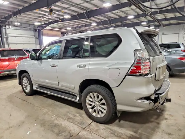 JTJBM7FX6H5180462 2017 LEXUS GX - Image 2