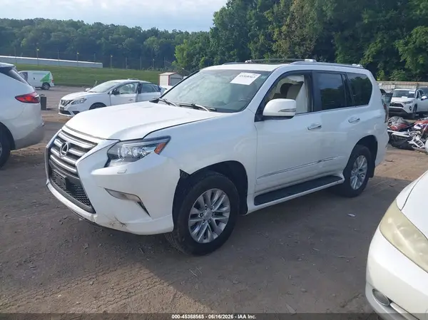 JTJBM7FX6J5194805 2018 LEXUS GX - Image 2