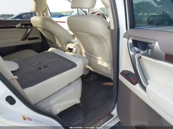 JTJBM7FX6J5197882 2018 LEXUS GX - Image 8