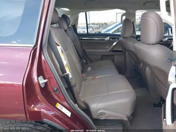 JTJBM7FX6K5219834 2019 LEXUS GX - Image 8