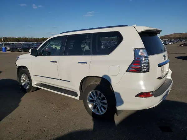 JTJBM7FX6K5220207 2019 LEXUS GX - Image 2