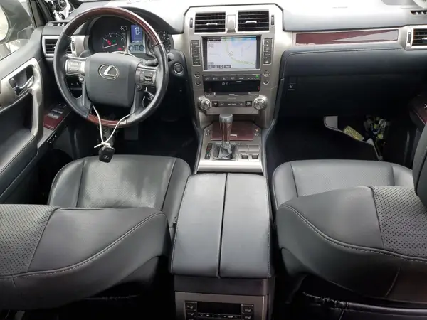JTJBM7FX6K5230204 2019 LEXUS GX - Image 8