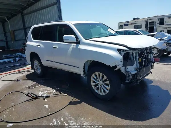 JTJBM7FX7G5123671 2016 LEXUS GX - Image 1