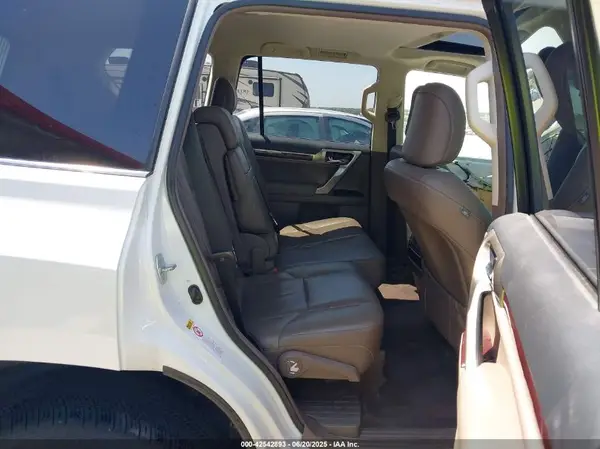 JTJBM7FX7G5123671 2016 LEXUS GX - Image 8