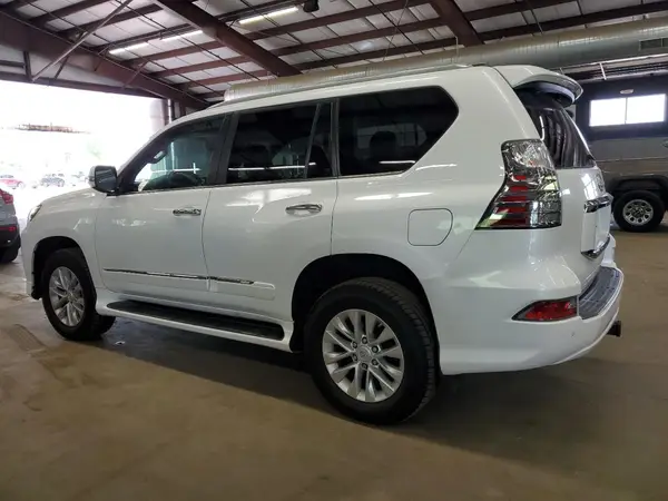 JTJBM7FX7G5124092 2016 LEXUS GX - Image 2