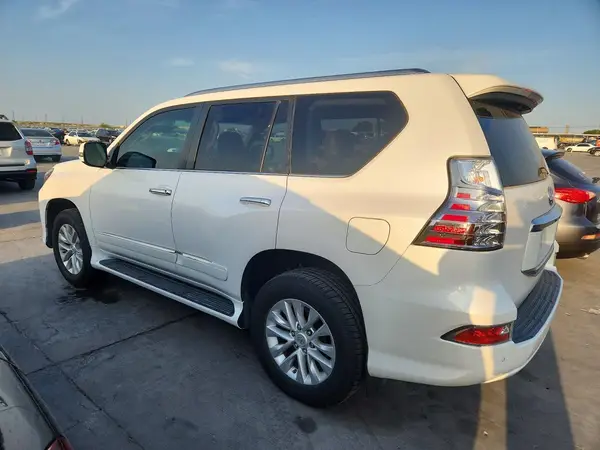 JTJBM7FX7G5138090 2016 LEXUS GX - Image 2