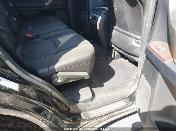 JTJBM7FX7H5160124 2017 LEXUS GX - Image 8