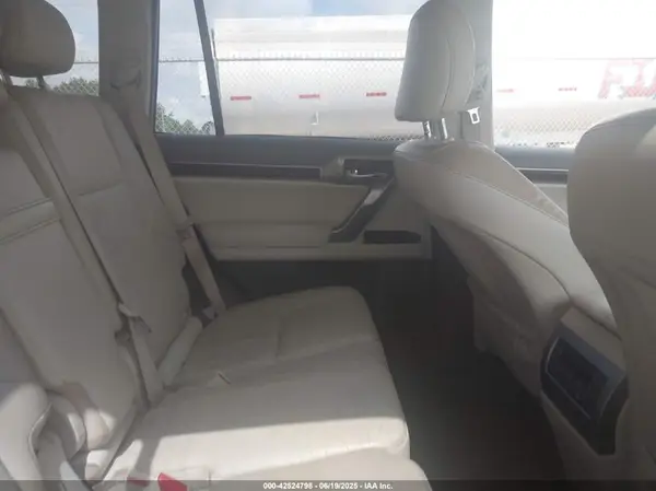 JTJBM7FX7H5175366 2017 LEXUS GX - Image 8