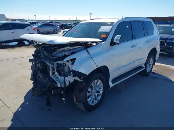 JTJBM7FX7J5188673 2018 LEXUS GX - Image 2