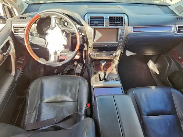 JTJBM7FX7J5192061 2018 LEXUS GX - Image 8